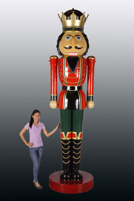 Christmas Night Inc. debuts new enormous Nutcracker display
