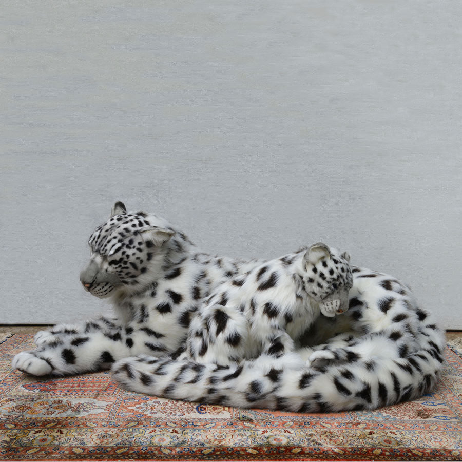 Large Snow Leopard, 41in.L Mama and Cub