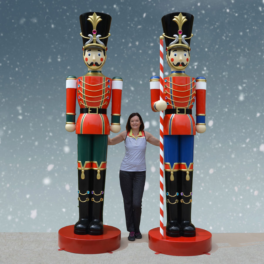 Set of 10-ft. Giant Toy Soldiers 